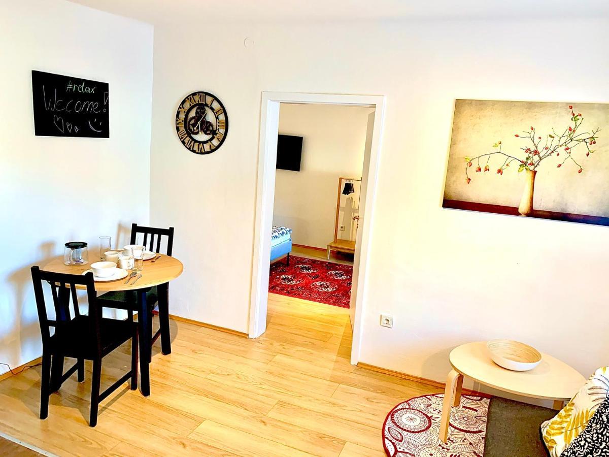 Elegant City Apartment - By Nahuen Suites グラーツ エクステリア 写真